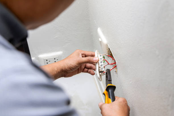 Electrical Outlet Repair in MI